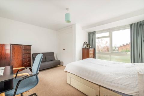 2 bedroom flat to rent, Ashburnham Road, Ham, Richmond, TW10