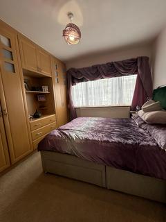 1 bedroom in a house share to rent, Cranbourne Road, Northwood HA6