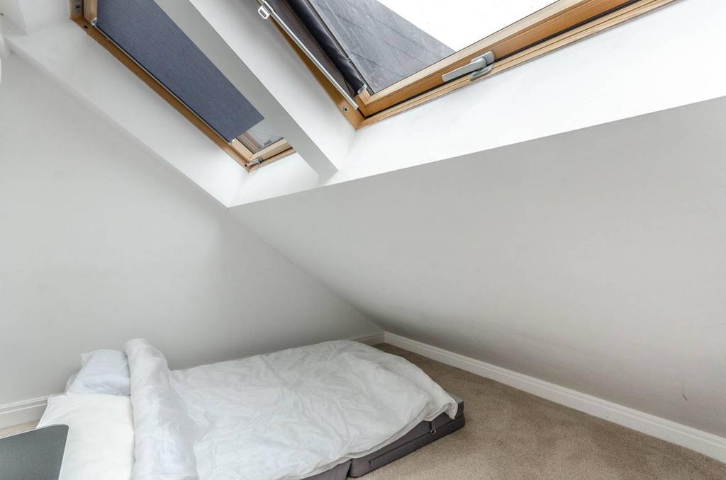 Newport Court, Covent Garden, London... 2 bed flat for sale £650,000