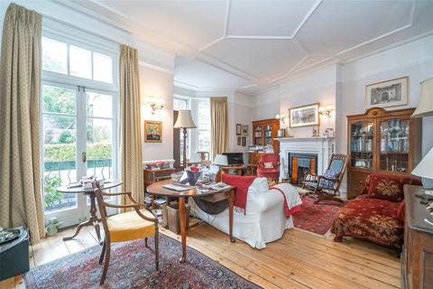 2 bedroom flat for sale, Southwood Lane, Highgate, London N6