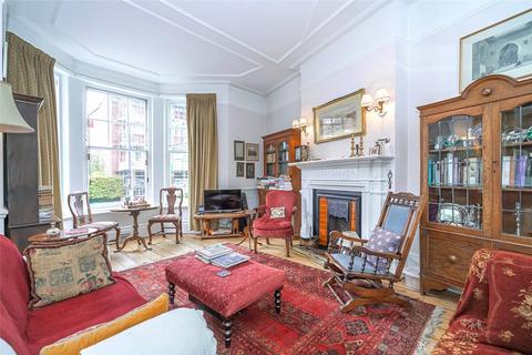 2 bedroom flat for sale, Southwood Lane, Highgate, London N6