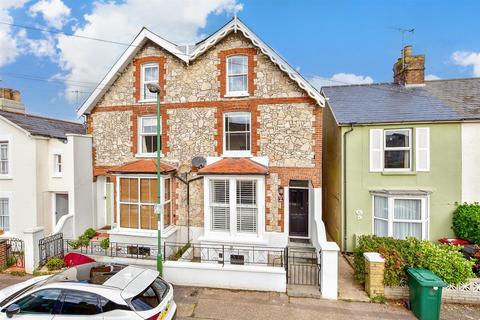 4 bedroom semi-detached house for sale, Cleveland Road, Chichester, West Sussex