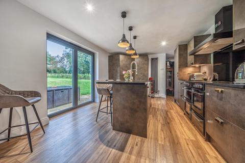 Dirok Deepdale, Potton, Sandy, SG19 2NH
