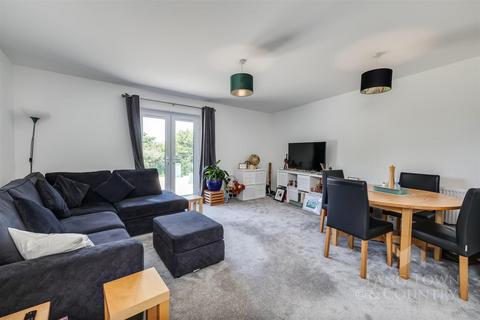 2 bedroom apartment to rent, Batts Combe Mews, Plymouth PL9
