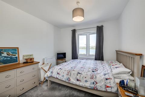 2 bedroom apartment to rent, Batts Combe Mews, Plymouth PL9
