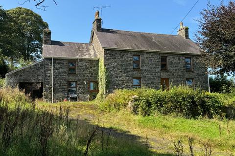 4 bedroom property with land for sale, Pontsian, Llandysul, SA44