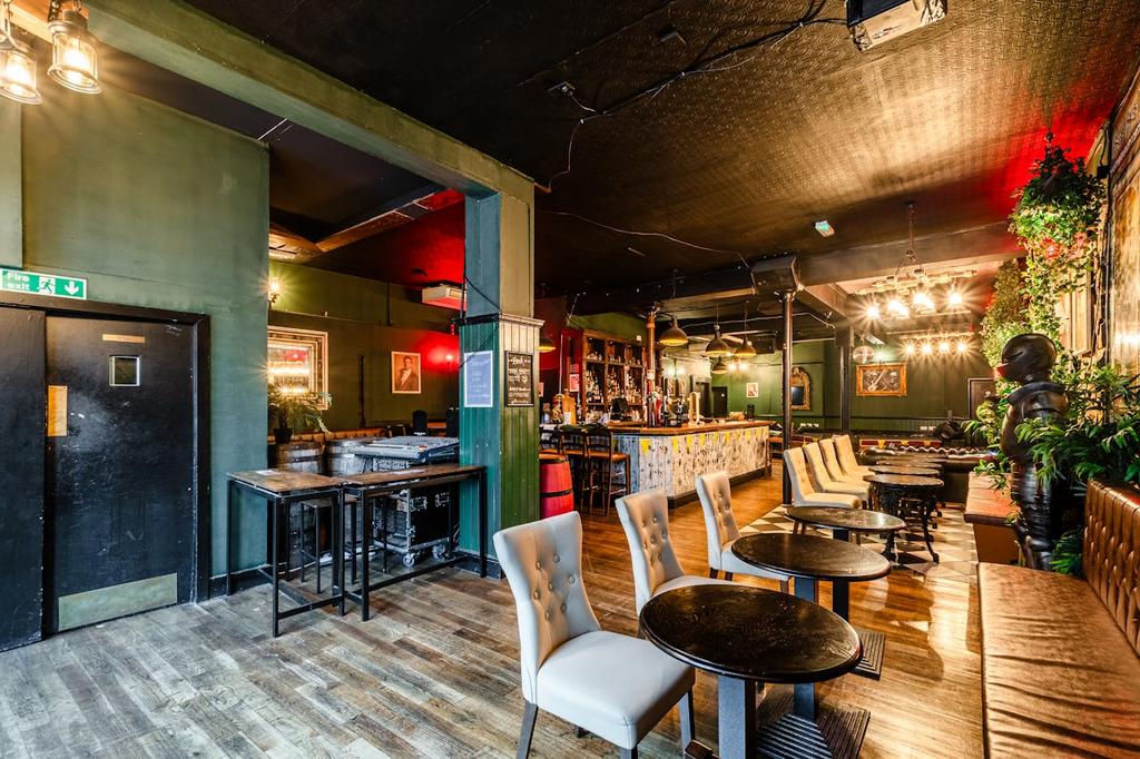 Hoxton St 70 3.jpg