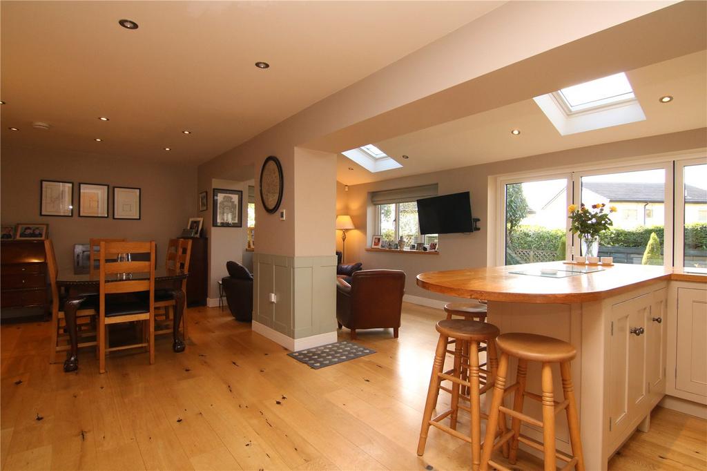 Bradley Rise, Silsden, BD20 5 bed detached house for sale £535,000