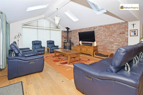 5 bedroom detached house for sale, Windmill Hill, Stoke-On-Trent ST3