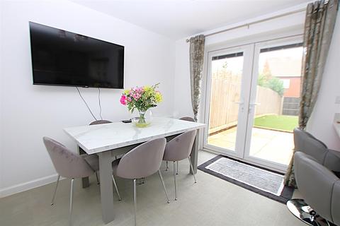 3 bedroom detached house for sale, Watermill Way, Collingtree