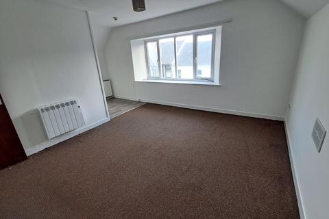 1 bedroom flat to rent, 71 Priory Road, Milford Haven, Pembrokeshire