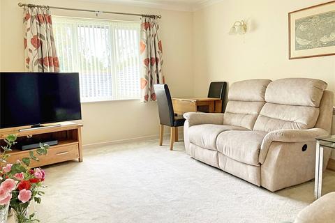 2 bedroom retirement property for sale, Station Road, East Preston, Littlehampton, West Sussex, BN16