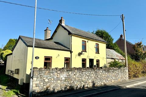 3 bedroom detached house for sale, Berthon Road, Pontypool NP4