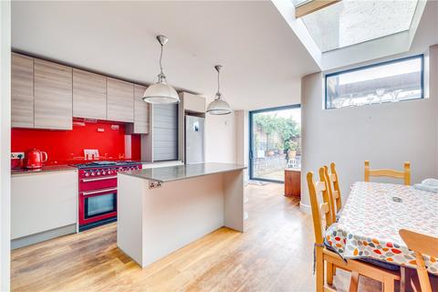 4 bedroom terraced house for sale, Coliston Road, London, SW18