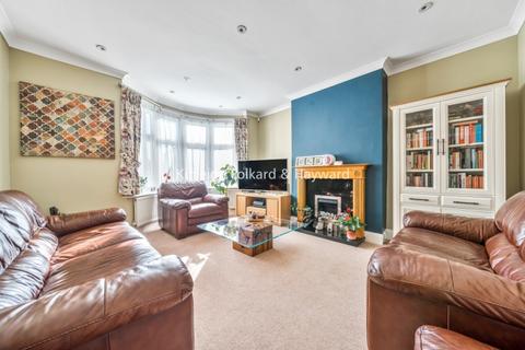 5 bedroom house to rent, Grosvenor Road Petts Wood BR5