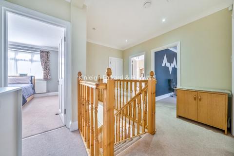 5 bedroom house to rent, Grosvenor Road Petts Wood BR5