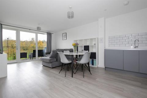 2 bedroom flat for sale, Seven Sisters Road, Finsbury Park