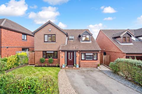 4 bedroom detached house for sale, Cox Green, Maidenhead