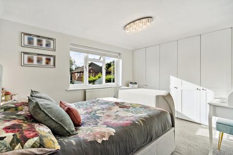 10 Applecroft, Maidenhead, SL6 3HD