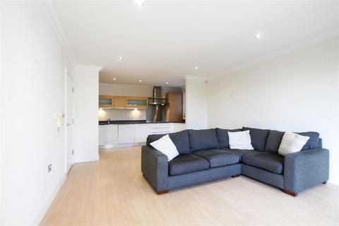 2 bedroom apartment to rent, Madingley Road, Cambridge CB3