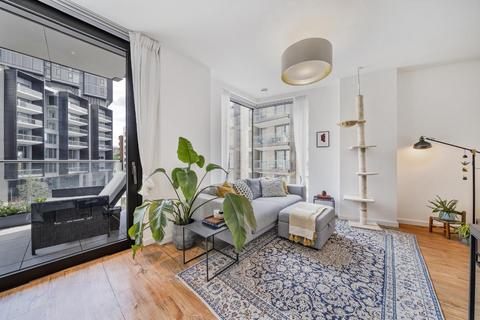 Flat 14, 6 Macclesfield Road, London, EC1V 8DJ