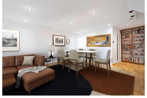 4 bedroom flat for sale, Belsize Village, Belsize Park, NW3