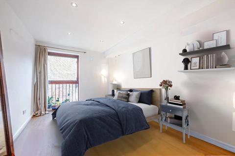 4 bedroom flat for sale, Belsize Village, Belsize Park, NW3