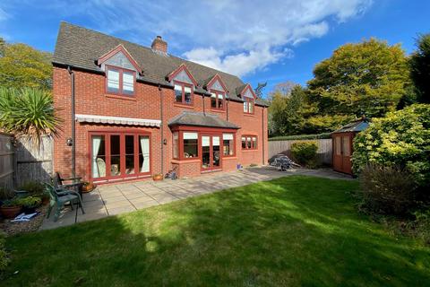 4 bedroom detached house for sale, Hastings Pool, Malvern