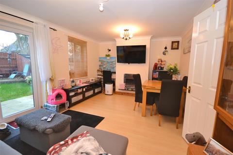 2 bedroom terraced house for sale, Lornton Walk, Dorchester