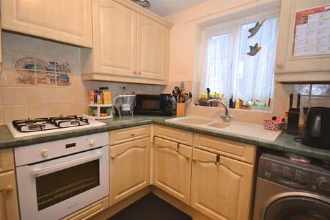 2 bedroom terraced house for sale, Lornton Walk, Dorchester