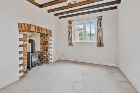 3 bedroom cottage for sale, Osbaldwick Lane, York