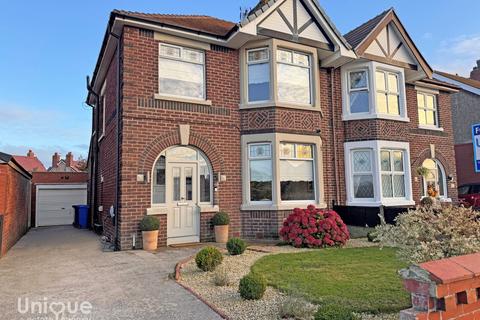 9 Broadway, Fleetwood, FY7 7DQ