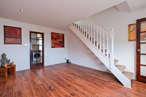 1 Ailsa Court, Hamilton, ML3 8XJ