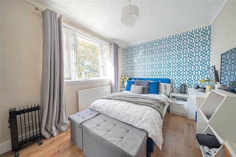 3 bedroom semi-detached house for sale, Saxon Grove, Leeds, West Yorkshire