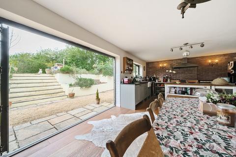 Barrowfield Cottage Front Street, Churchill, Winscombe, BS25 5NB
