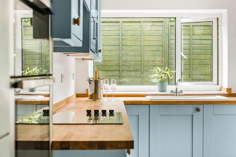 26 Braunton Road, Bristol, BS3 3AA