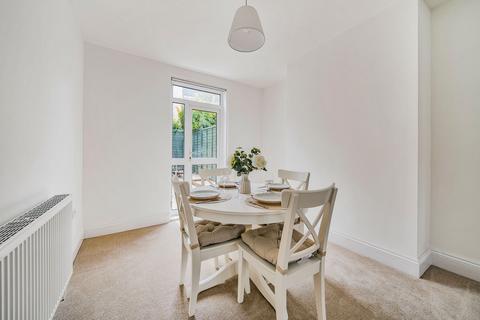 26 Braunton Road, Bristol, BS3 3AA