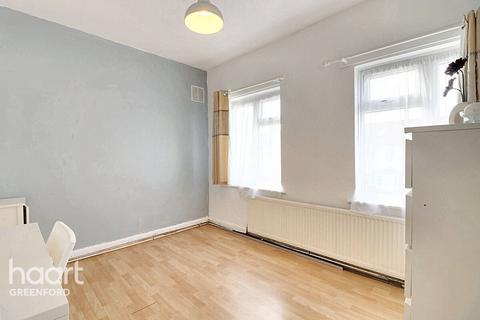 2 bedroom maisonette for sale, Greenway Gardens, Greenford