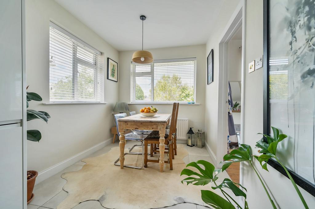 Breakfast room