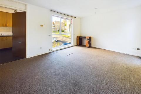 2 bedroom flat for sale, Frizley Gardens, Bradford