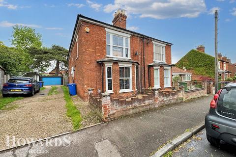 3 bedroom semi-detached house for sale, Alexandra Road, Beccles