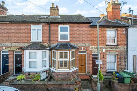 2 bedroom terraced house to rent, Finch Road, Guildford, Surrey, GU1