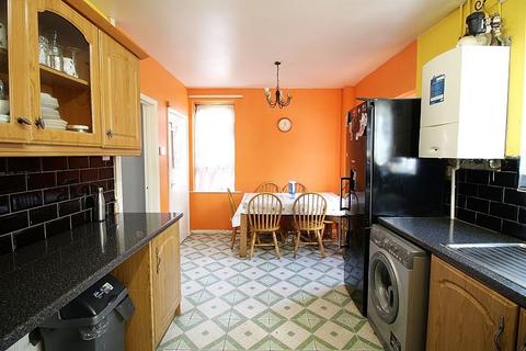 17 West Quadrant, Sheffield, S5 6QE