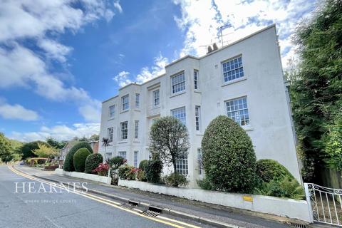 3 bedroom apartment for sale, Branksome Wood Road, Bournemouth, BH2