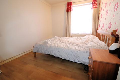 27 Compton Place, Erith, DA8 1RY