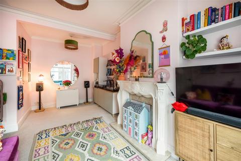 2 bedroom maisonette for sale, Cowper Street, Hove