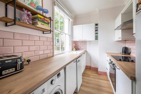 2 bedroom maisonette for sale, Cowper Street, Hove