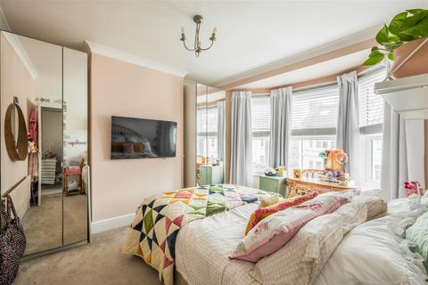 2 bedroom maisonette for sale, Cowper Street, Hove