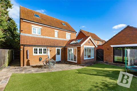 5 bedroom detached house for sale, Temple Way, Rayleigh, Essex, SS6