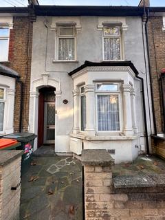 3 bedroom terraced house to rent, Mafeking Avenue London E6 3BH